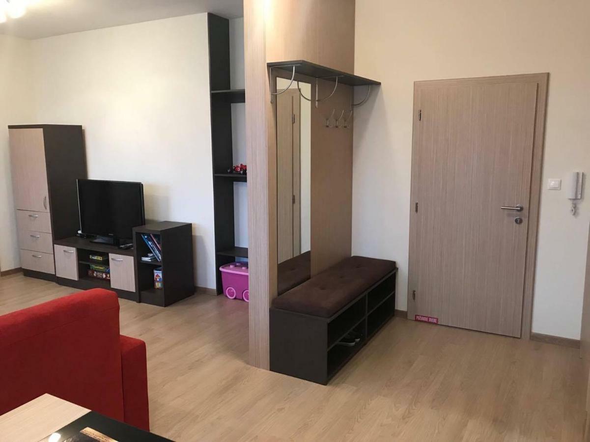 Apartmany Sabai Dee Stará Lesná Exteriör bild